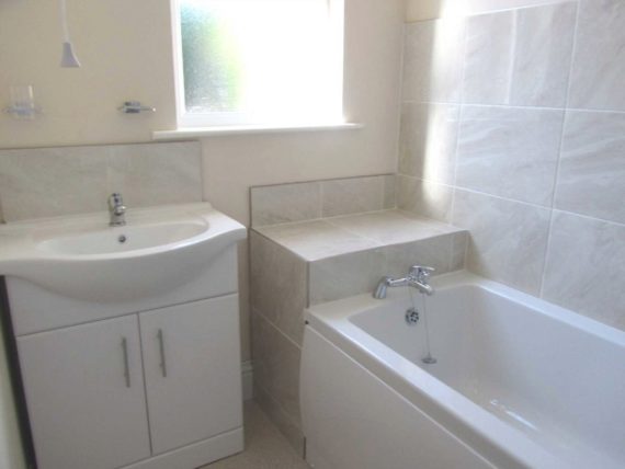 1 bedroom Flat to re...